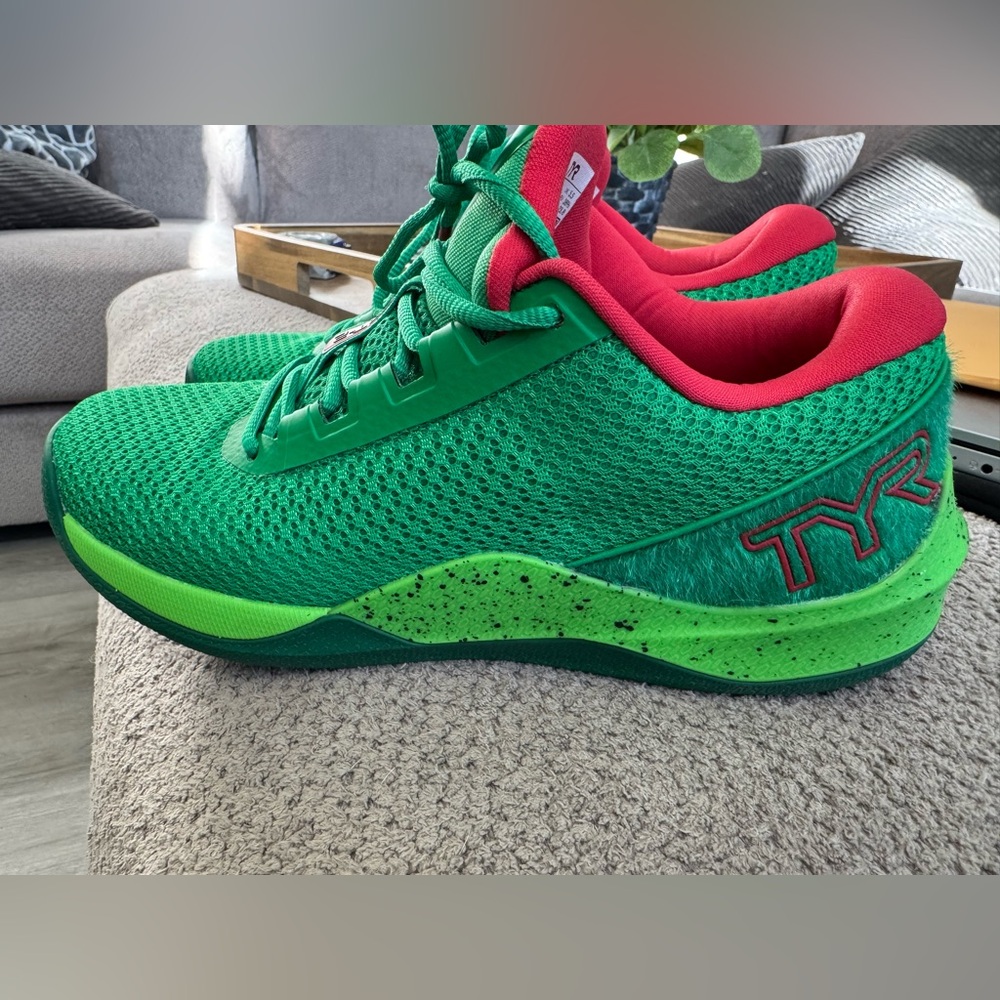 TYR Red and Green Athletic Shoes Women's CXT-2 Trainer